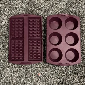 Tupperware Waffle and Muffin Silicone